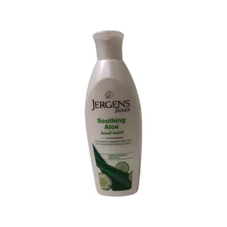 Jergens Soothing Aloe Refreshing Moisturizer with Cucumber Extract & Aloe Vera, 200ml
