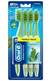 Oral-B Criss Cross Manual Toothbrush with Neem Extract Medium Size, 4 Pieces